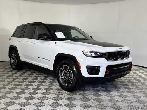2022 Jeep Grand Cherokee Trailhawk
