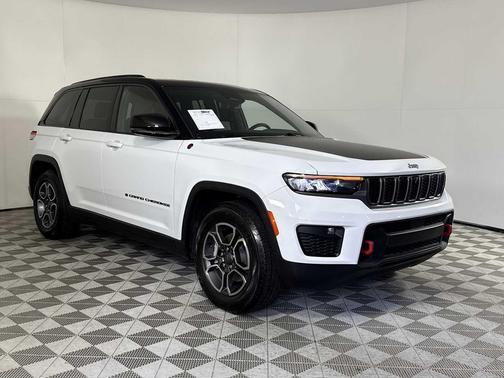 2022 Jeep Grand Cherokee Trailhawk