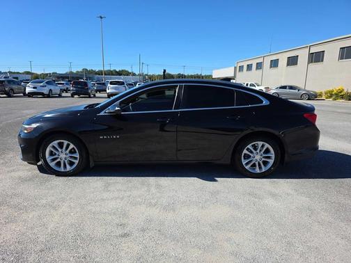 2017 Chevrolet Malibu 1LT