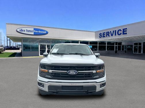 Oxford White 2024 Ford F-150 XLT