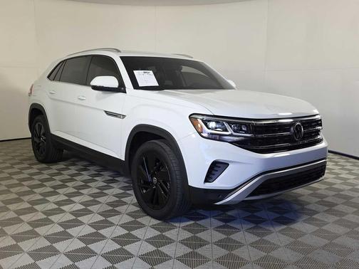 2023 Volkswagen Atlas Cross Sport 2.0T SE w/Technology