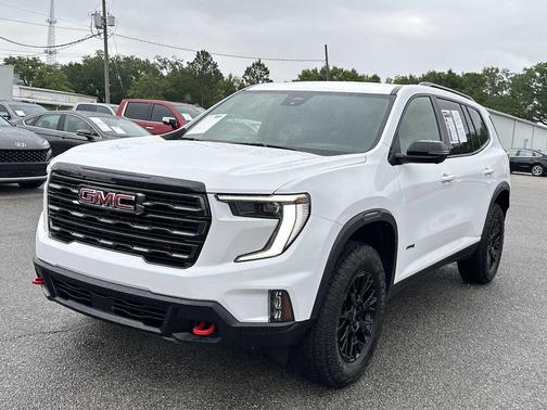 Summit White 2025 GMC Acadia AWD AT4