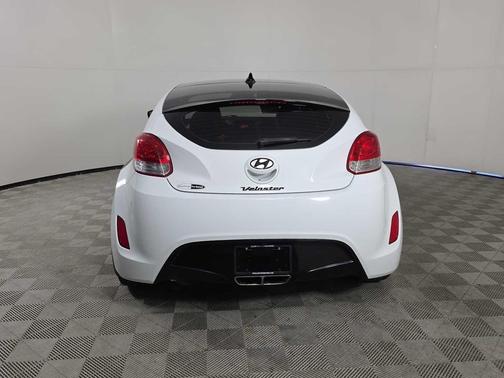 2013 Hyundai Veloster Base