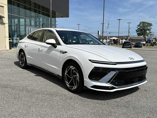 2026 Hyundai SONATA SEL