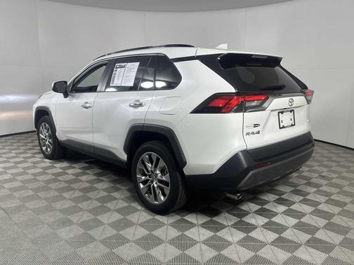 2019 Toyota RAV4 Limited