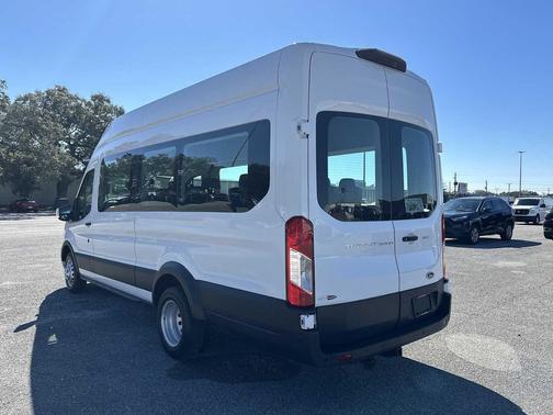 2021 Ford Transit-350 XLT