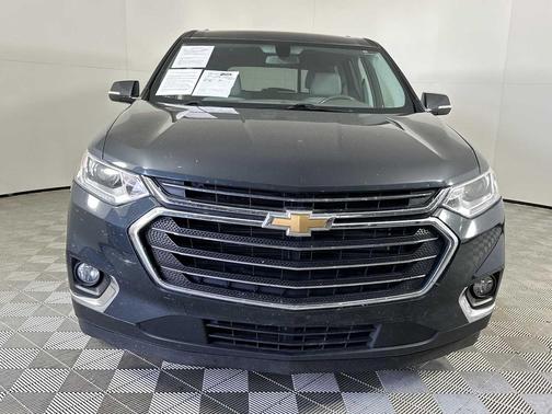 Graphite Metallic 2019 Chevrolet Traverse LT Leather