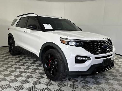 Star White Metallic Tri-Coat 2021 Ford Explorer ST