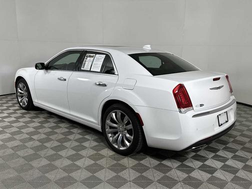 2019 Chrysler 300 Limited