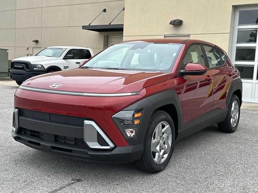 2026 Hyundai KONA SE