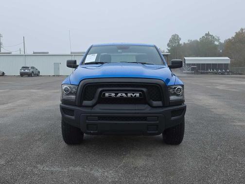 2024 RAM 1500 Classic Warlock Crew Cab 4x4 5'7' Box