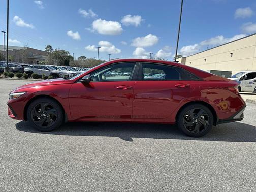 2026 Hyundai ELANTRA Sport