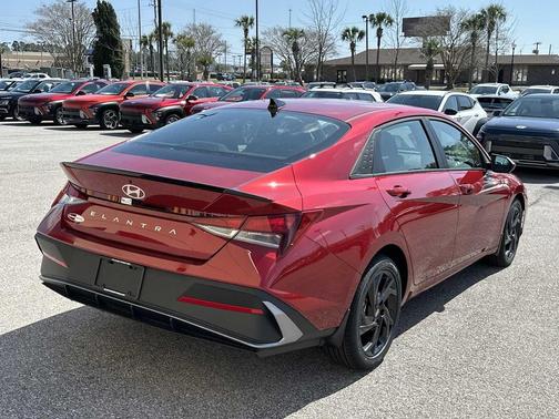 2026 Hyundai ELANTRA Sport