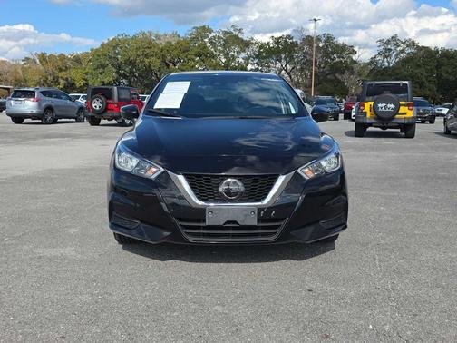 2021 Nissan Versa 1.6 SV