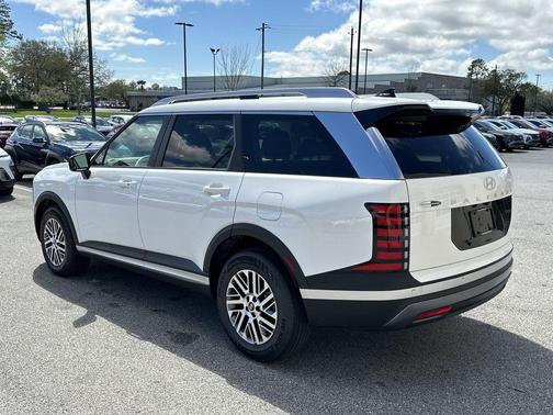 Creamy White Pearl 2026 Hyundai PALISADE SEL 7P