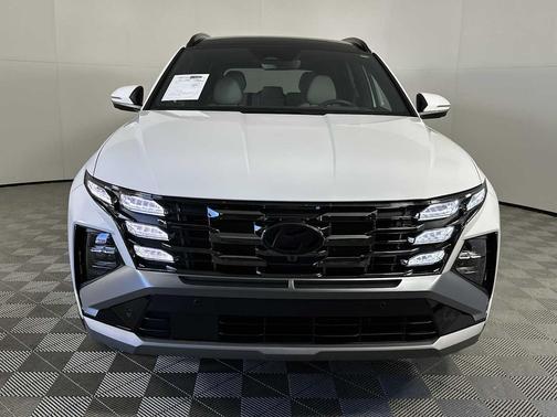 Serenity White Pearl 2025 Hyundai TUCSON Limited