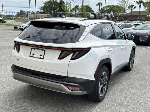 Serenity White Pearl 2026 Hyundai TUCSON SEL Convenience