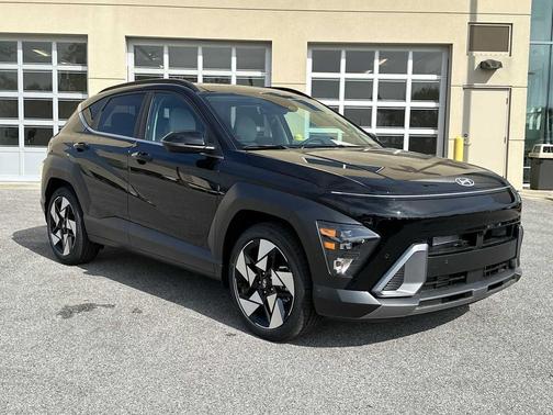 Abyss Black Pearl 2026 Hyundai KONA Limited