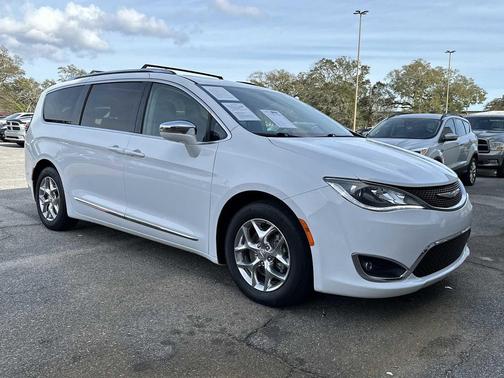 2018 Chrysler Pacifica Limited