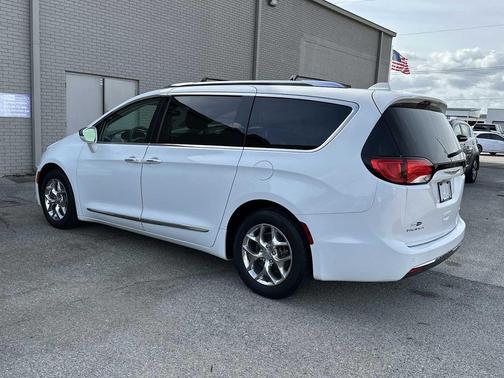 2018 Chrysler Pacifica Limited