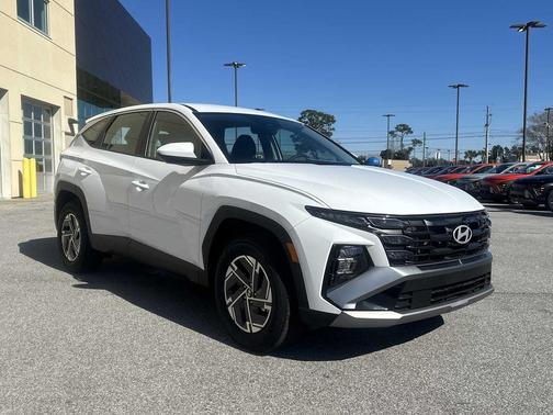 2026 Hyundai TUCSON Hybrid Blue SE