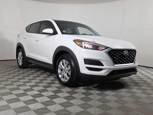 2020 Hyundai TUCSON SE