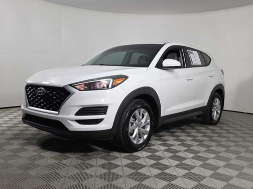 2020 Hyundai TUCSON SE