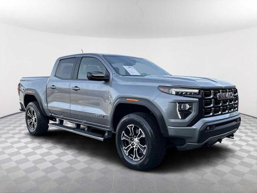 2024 GMC Canyon AT4