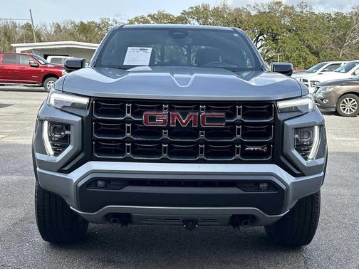 2024 GMC Canyon AT4