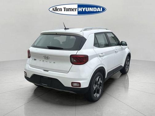 Lunar White 2026 Hyundai VENUE SEL