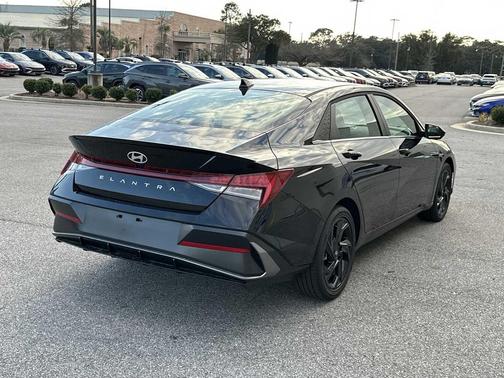 2026 Hyundai ELANTRA Sport
