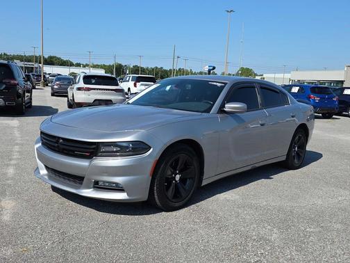 2018 Dodge Charger SXT Plus