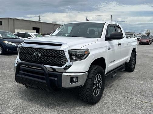Super White 2021 Toyota Tundra SR5