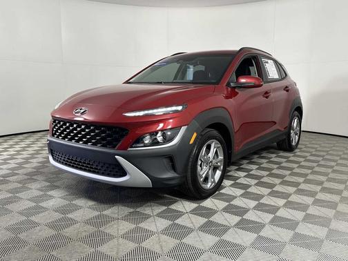 2022 Hyundai KONA SEL