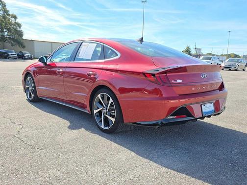 2023 Hyundai SONATA SEL Plus