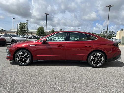 Ultimate Red 2026 Hyundai SONATA SEL