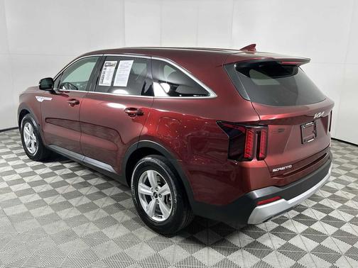 Dawning Red 2025 Kia Sorento LX