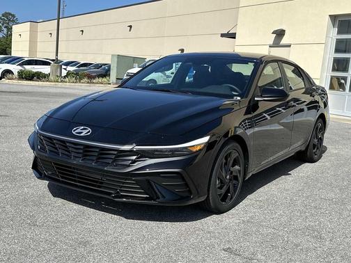 Abyss Black 2026 Hyundai ELANTRA Sport