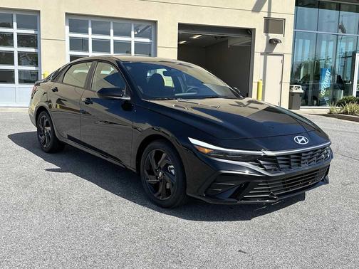 Abyss Black 2026 Hyundai ELANTRA Sport