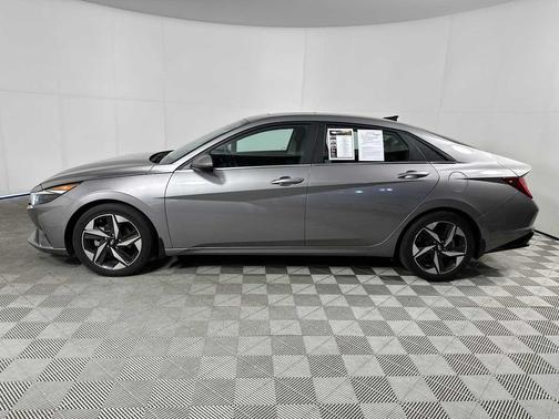 2023 Hyundai ELANTRA HEV Limited