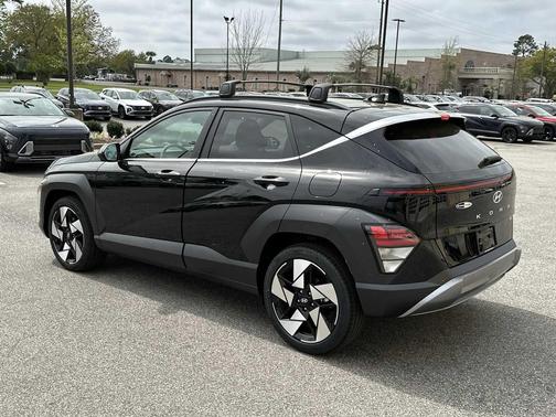 Abyss Black Pearl 2026 Hyundai KONA Limited