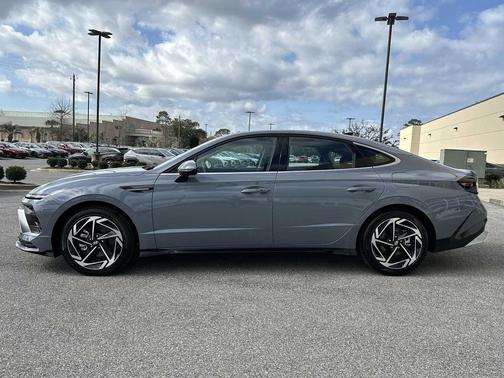 2026 Hyundai SONATA SEL