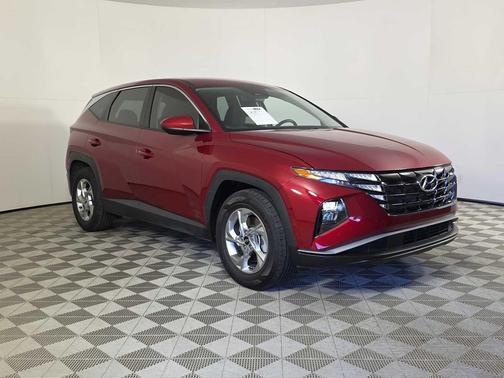 2024 Hyundai TUCSON SE