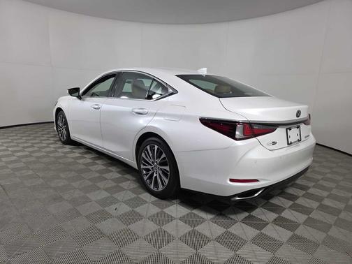 2019 Lexus ES 350 Base