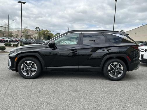 Phantom Black 2026 Hyundai TUCSON SEL