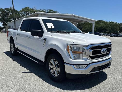 Oxford White 2023 Ford F-150 XLT