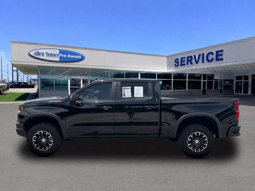 Black 2023 Chevrolet Silverado 1500 ZR2