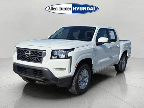 Glacier White 2023 Nissan Frontier SV