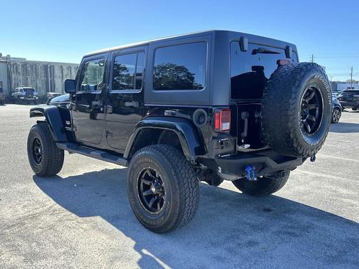2015 Jeep Wrangler Unlimited Sahara