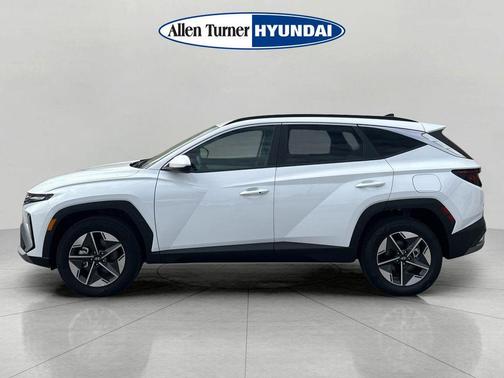 Creamy White Pearl 2026 Hyundai TUCSON Hybrid SEL